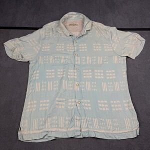 Tommy Bahama Light Blue and White Short Sleeve Button-Down Shirt